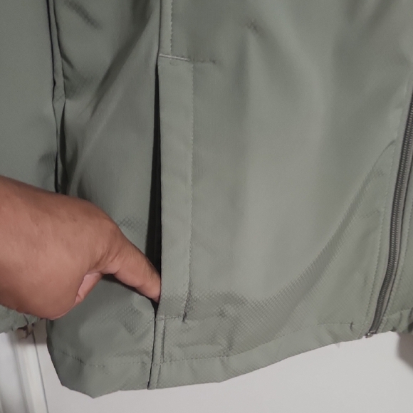 Columbia Women's Light Green Utility Jacket Size XL - Picture 5 of 11